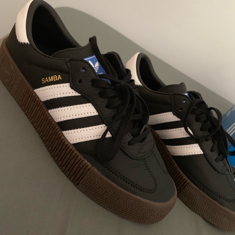 Adidas Sambarose Shoes women’s size 8